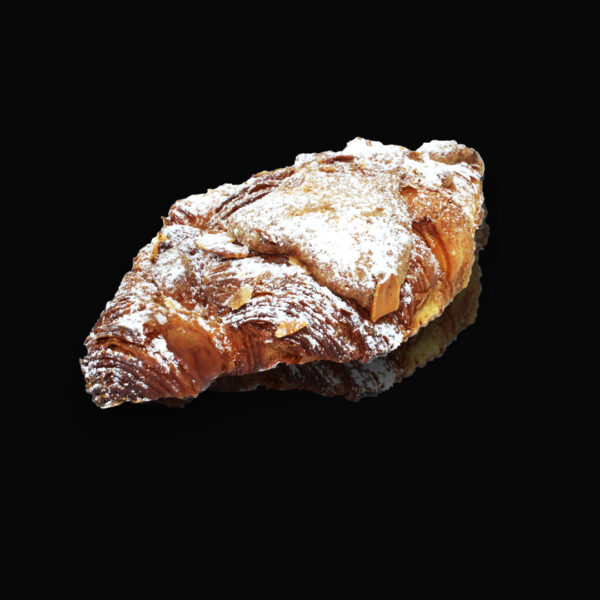 CROISSANT AUX AMANDES