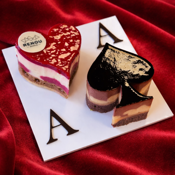 Entremets Duo Rose Framboise & Poire Chocolat
